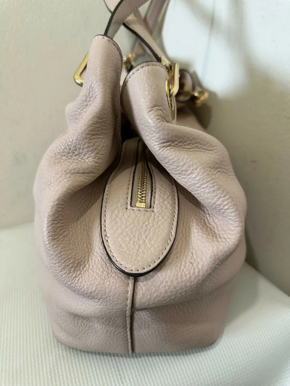 Michael Kors Raven Pebble Soft Pink / Gold Leather Large Shoulder Tote Bag